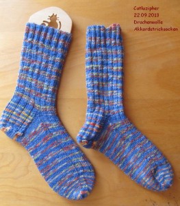 130922akkordstricksocken